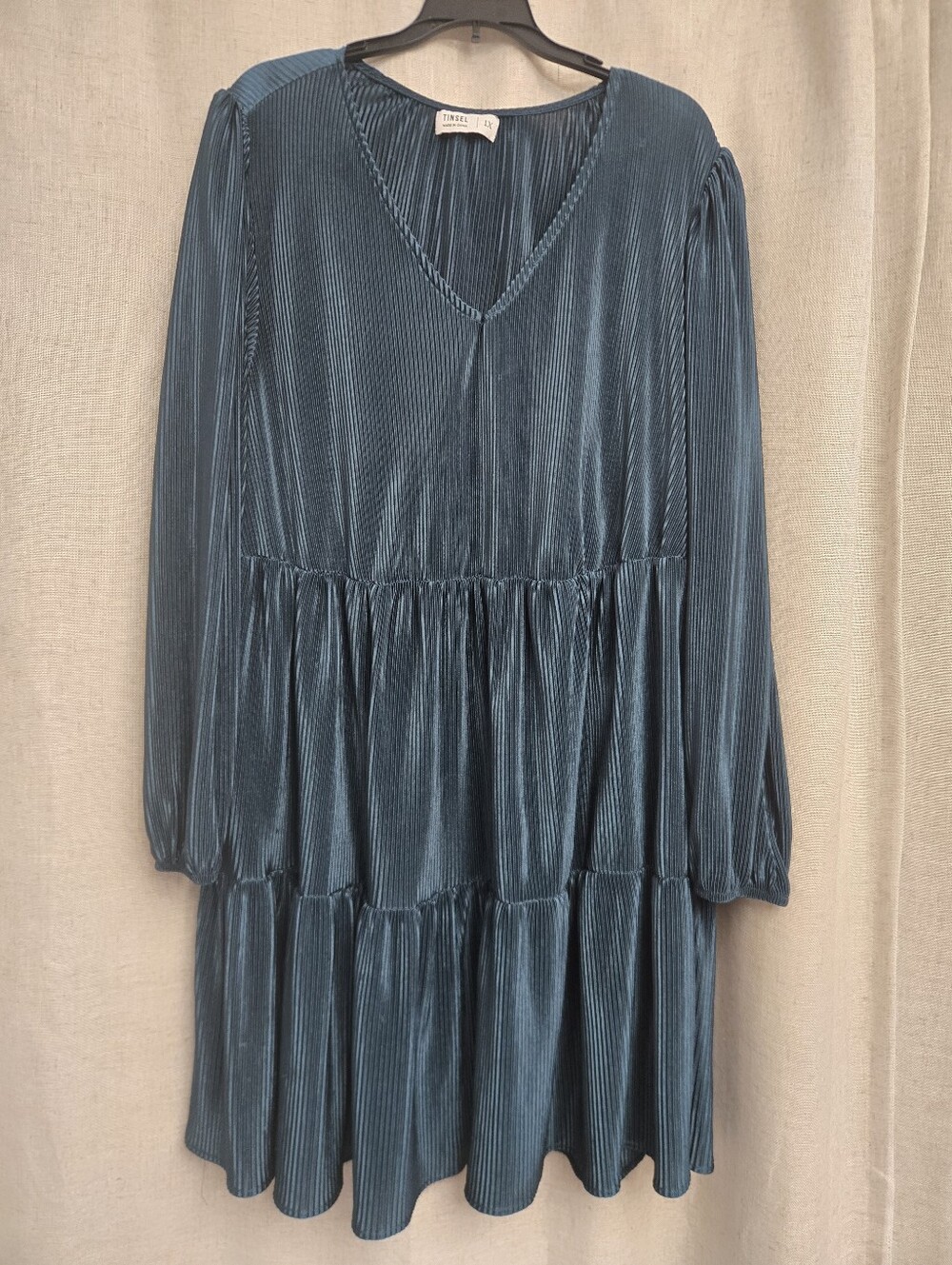 Tinsel 1X Jewel Teal Pleated Tiered Babydoll Dress